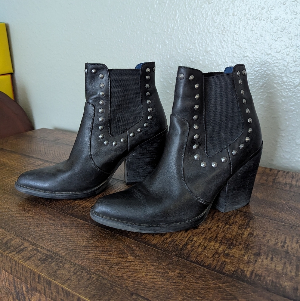 Dingo 1969 Black Leather Heel Booties Black Studded Ankle Boots Sz 8